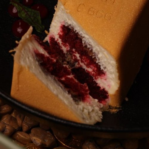 RED VELVET GOLD BAR